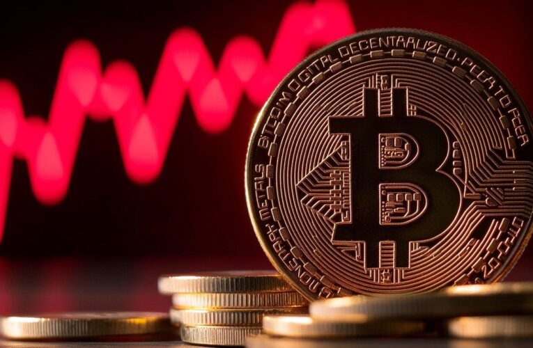 Bitcoin musí dosáhnout úrovně 69 000, jinak lze očekávat retest úrovně podpory